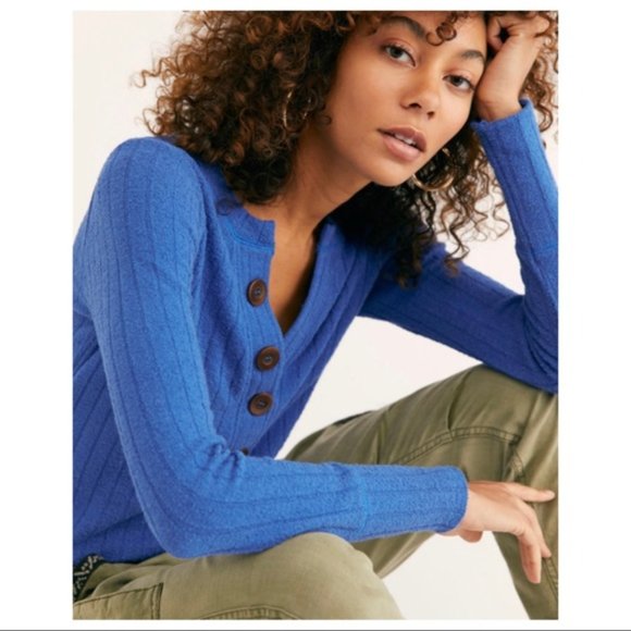 We The Free 🆕 Sailor Blue Henley - Picture 6 of 14